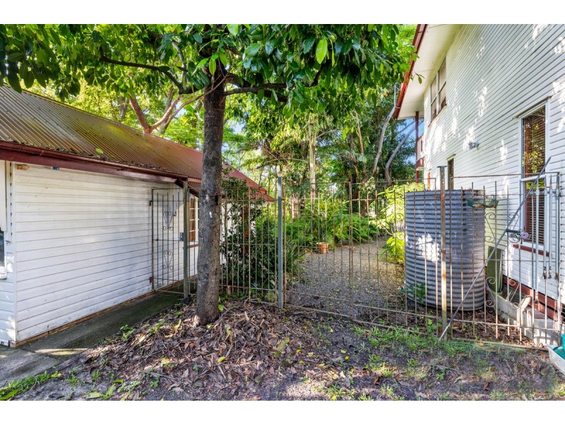 448 Old Cleveland Road, Birkdale QLD 4159