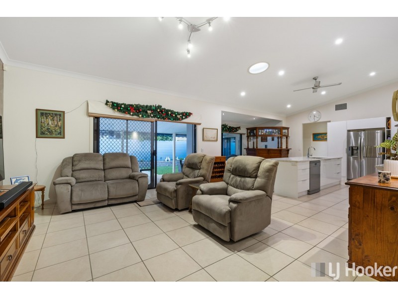 16 Reef Street, Thornlands QLD 4164