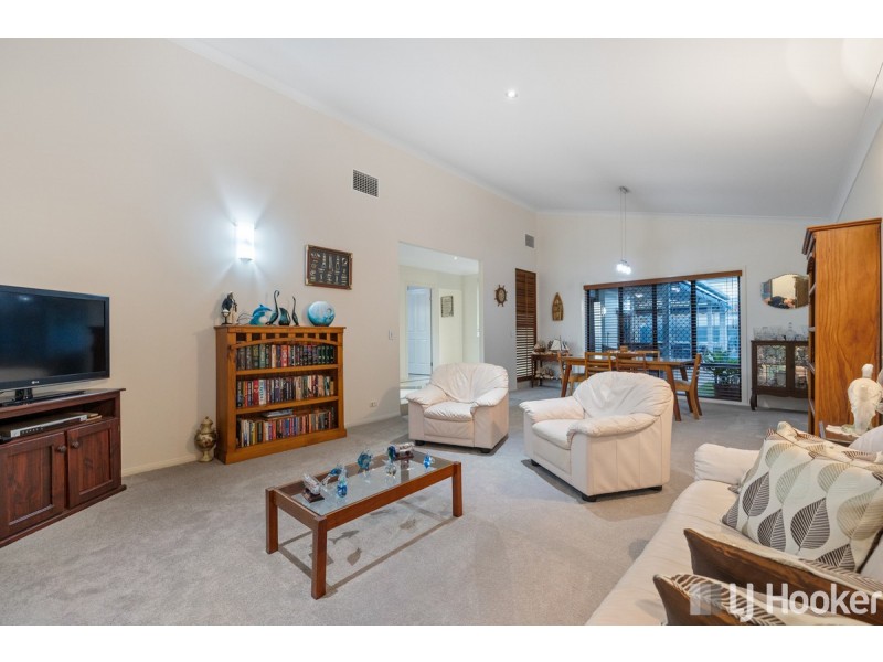 16 Reef Street, Thornlands QLD 4164