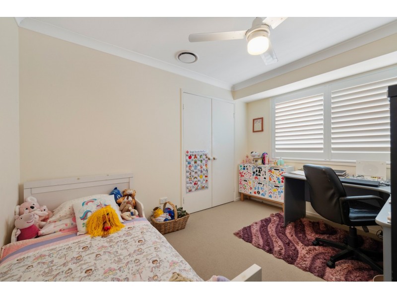 11 Minetta Street, Victoria Point QLD 4165