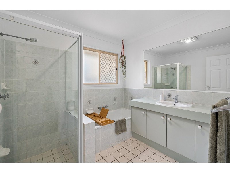 14 Schmidt Street, Victoria Point QLD 4165