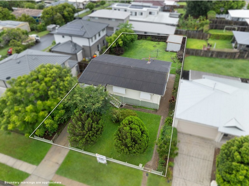 5 Claymeade Street, Wynnum QLD 4178