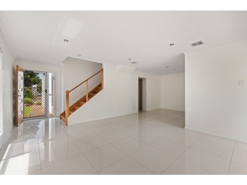 55/57 Charles Canty Drive, Wellington Point QLD 4160