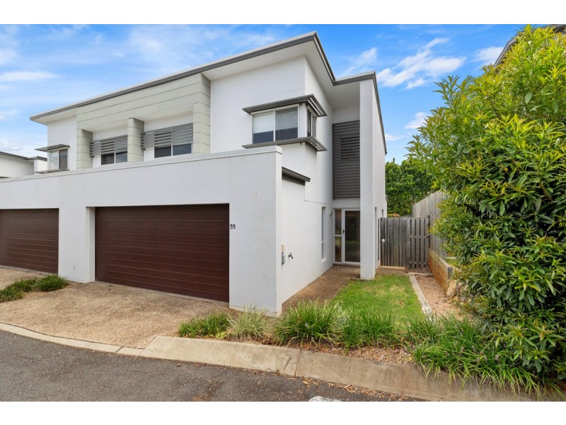 55/57 Charles Canty Drive, Wellington Point QLD 4160
