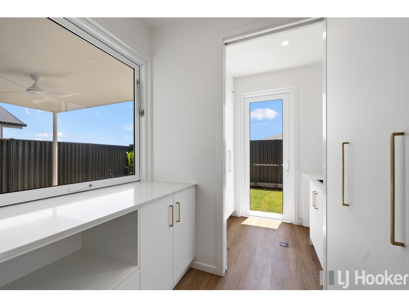 12C Burkett Crescent, Victoria Point QLD 4165