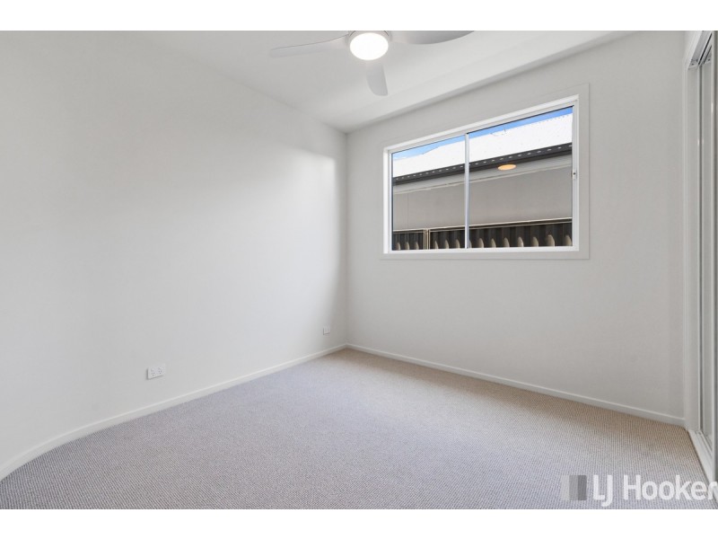 12C Burkett Crescent, Victoria Point QLD 4165