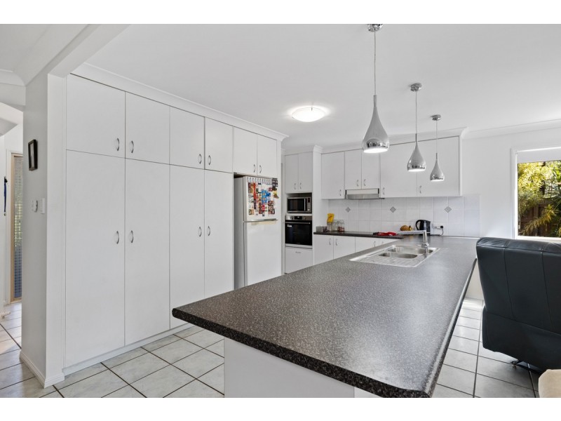 25 Lawn Terrace, Capalaba QLD 4157