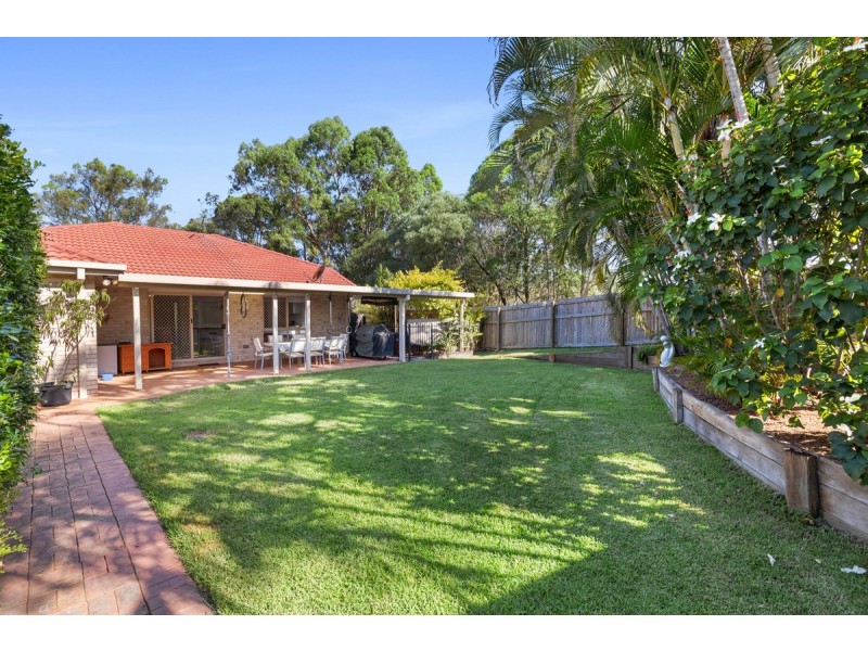 25 Lawn Terrace, Capalaba QLD 4157