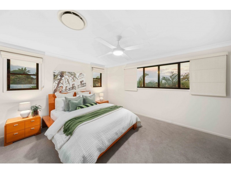 17 Riseborough Terrace, Cleveland QLD 4163