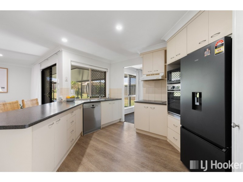 39 School Road, Victoria Point QLD 4165