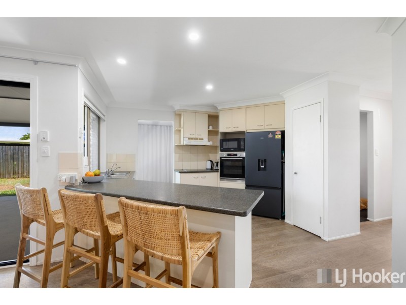 39 School Road, Victoria Point QLD 4165