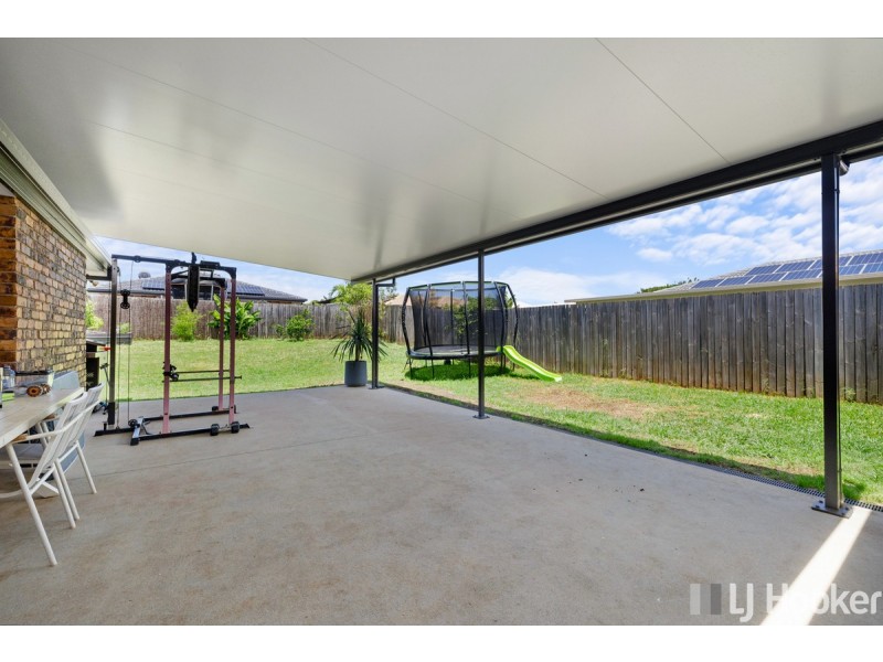 39 School Road, Victoria Point QLD 4165