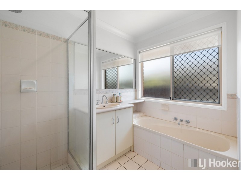 39 School Road, Victoria Point QLD 4165