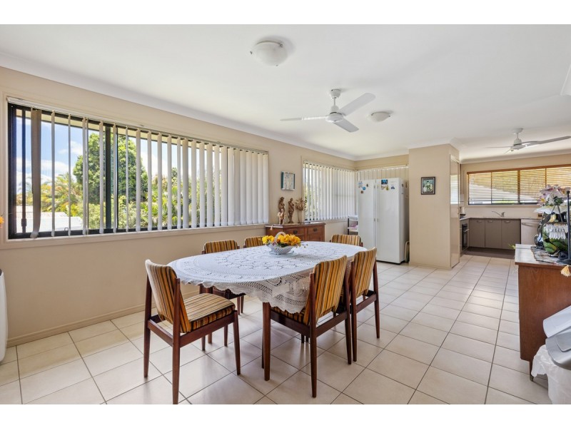 28 Seabrae Drive, Redland Bay QLD 4165