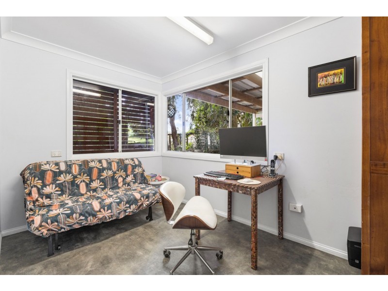 10 Welsby Street, Dunwich QLD 4183