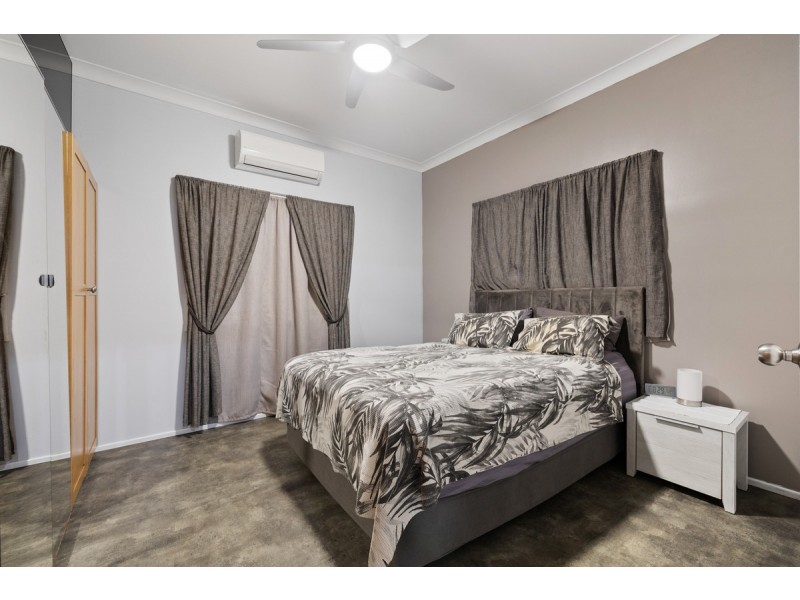 10 Welsby Street, Dunwich QLD 4183