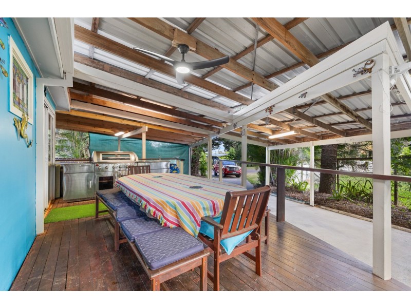 10 Welsby Street, Dunwich QLD 4183