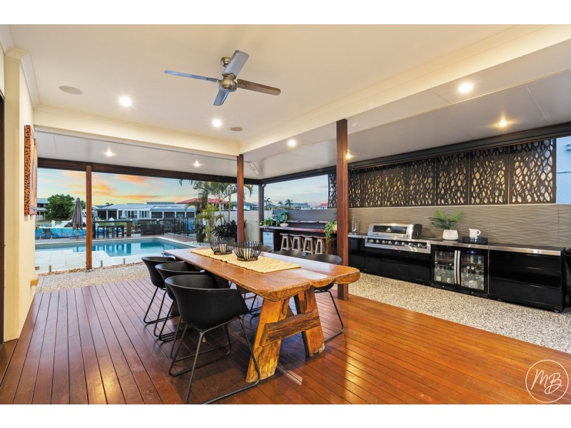 13 Kinsail Court, Raby Bay QLD 4163