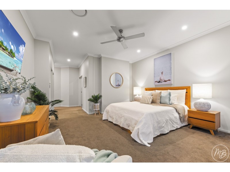 13 Kinsail Court, Raby Bay QLD 4163