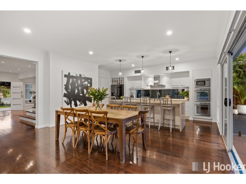 11 Melrose Court, Redland Bay QLD 4165