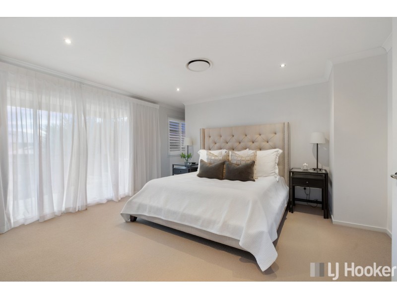 11 Melrose Court, Redland Bay QLD 4165