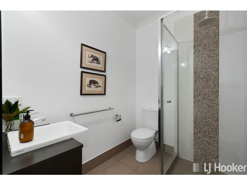11 Melrose Court, Redland Bay QLD 4165