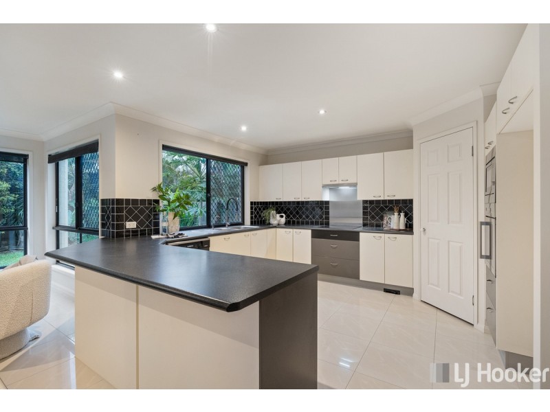 5 Colbet Close, Victoria Point QLD 4165