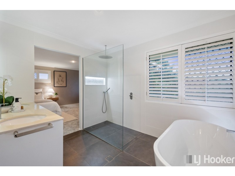 5 Colbet Close, Victoria Point QLD 4165