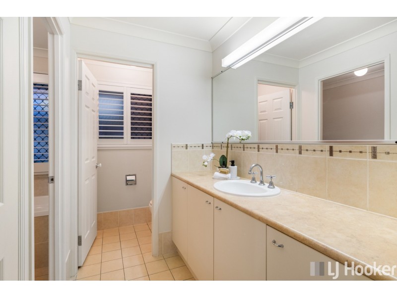 5 Colbet Close, Victoria Point QLD 4165