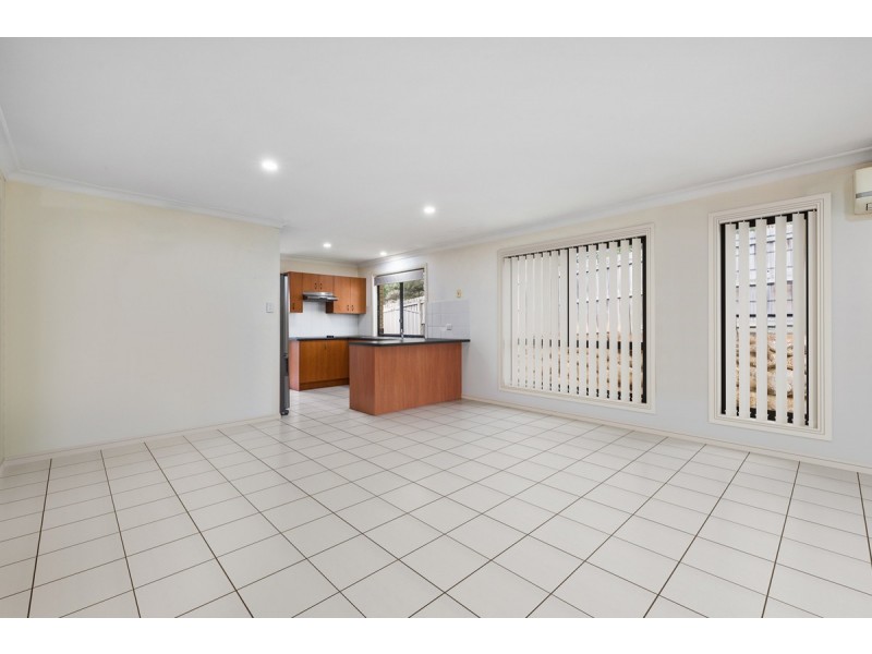 25 Adam Street, Cleveland QLD 4163