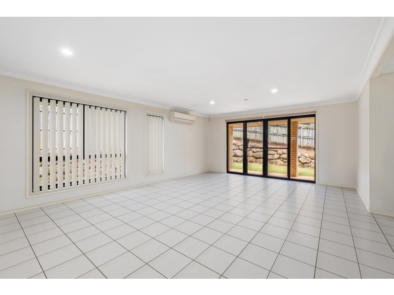 25 Adam Street, Cleveland QLD 4163