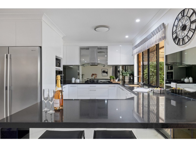 9 Stephen Court, Cleveland QLD 4163