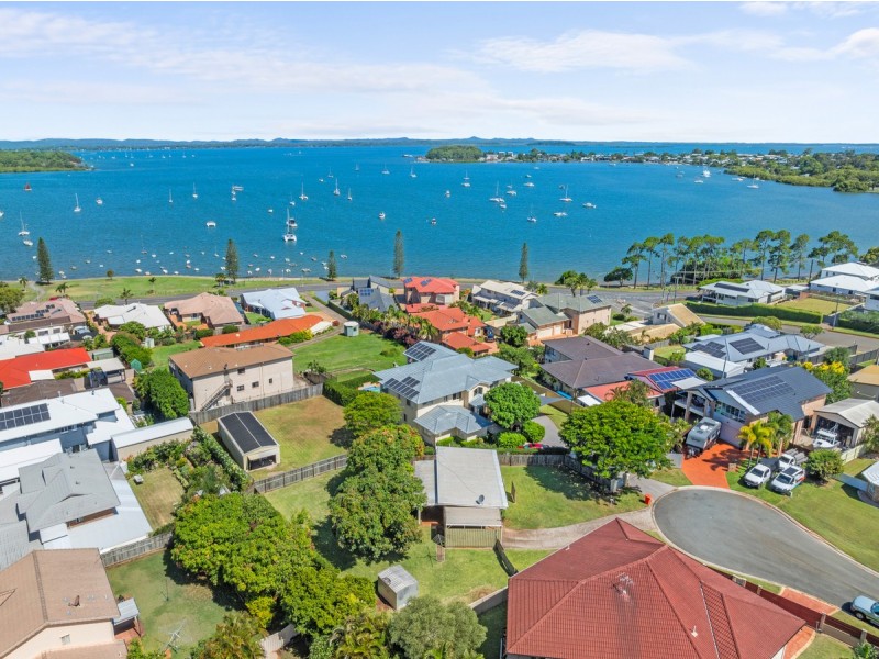 10 Carl Jung Court, Victoria Point QLD 4165
