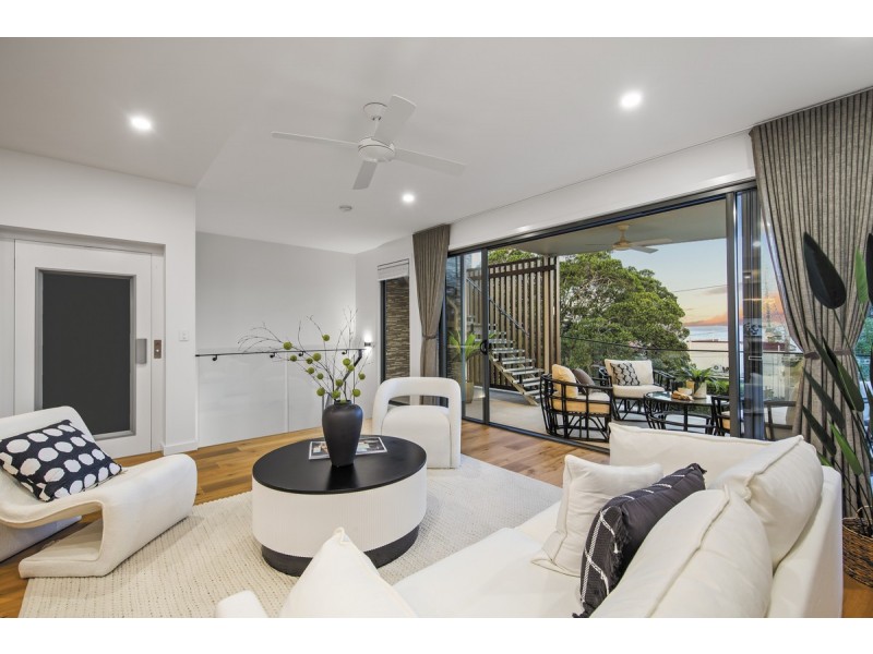 2/5 Paxton Street, Cleveland QLD 4163