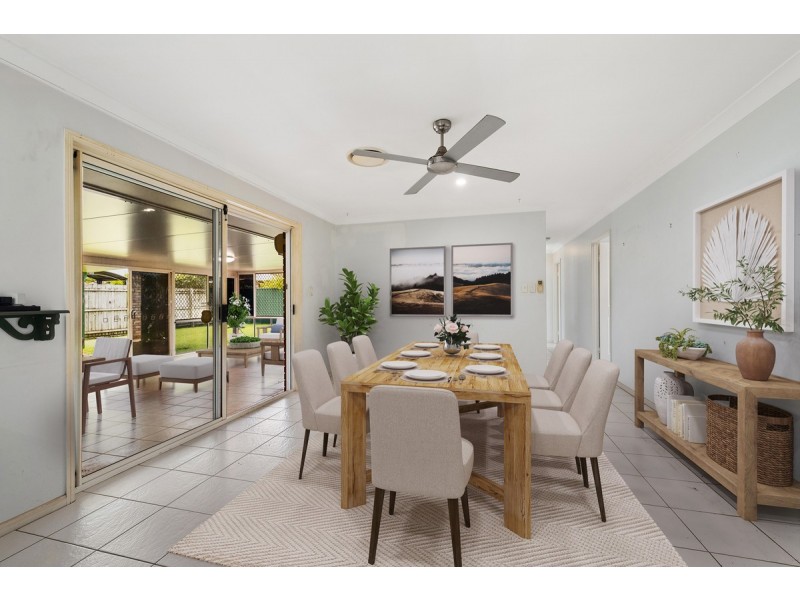 27 Seagull Street, Victoria Point QLD 4165