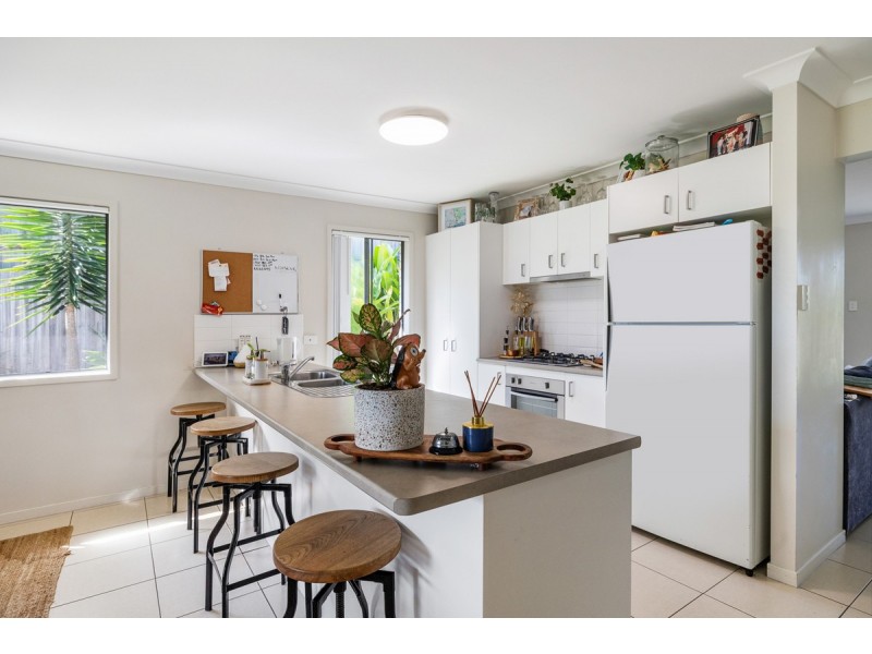 22 John Crescent, Pimpama QLD 4209