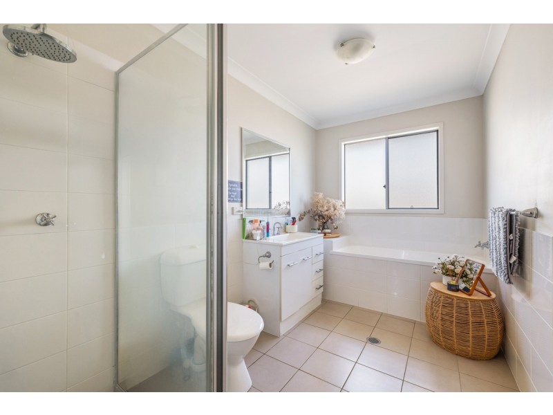 22 John Crescent, Pimpama QLD 4209