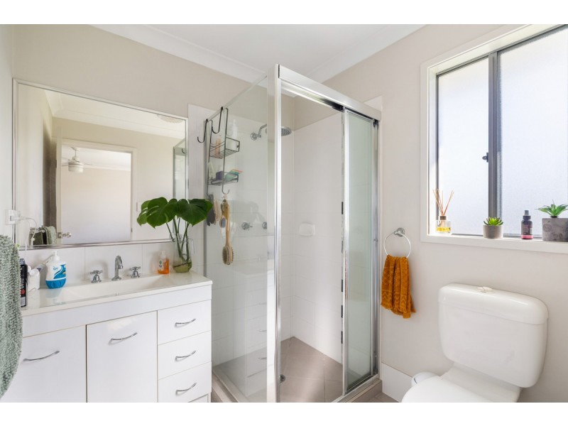 22 John Crescent, Pimpama QLD 4209