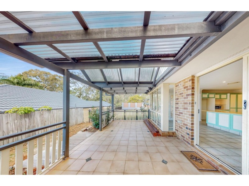 21 Leonard Street, Wellington Point QLD 4160