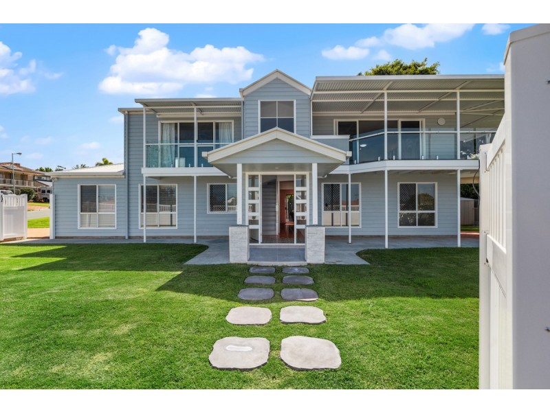 7 Labib Street, Redland Bay QLD 4165