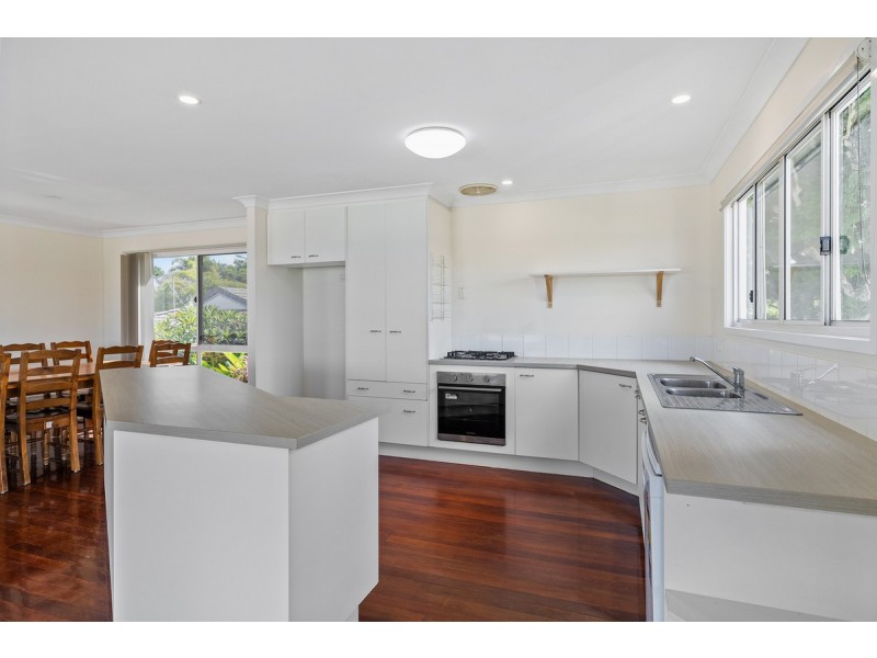 7 Labib Street, Redland Bay QLD 4165