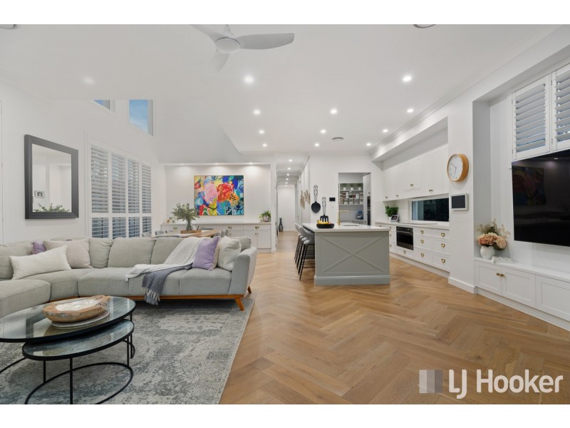 14A Russell Street, Cleveland QLD 4163