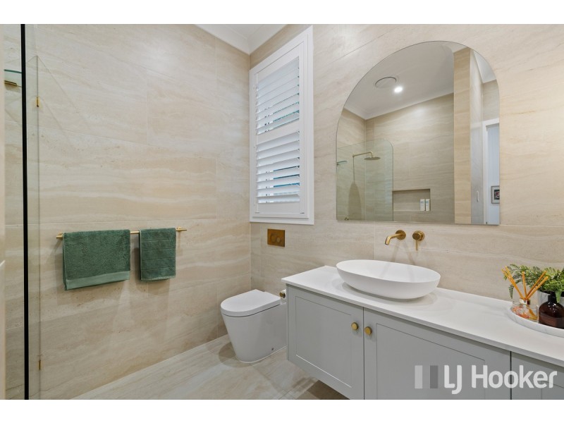 14A Russell Street, Cleveland QLD 4163