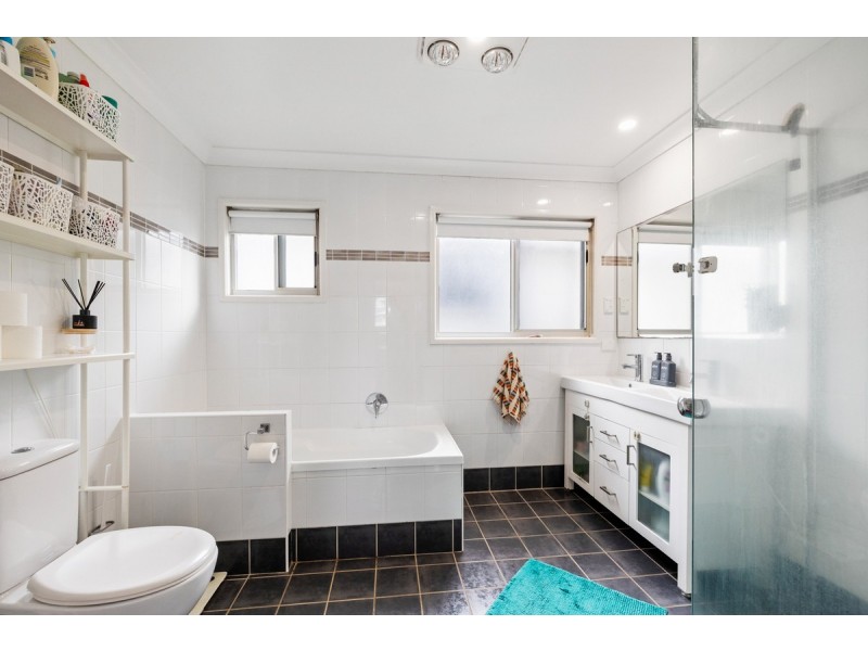 63 Frederick Street, Wellington Point QLD 4160