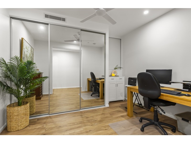 206/17 Passage Street, Cleveland QLD 4163