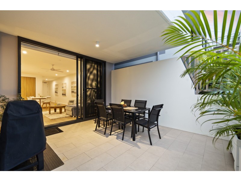 206/17 Passage Street, Cleveland QLD 4163