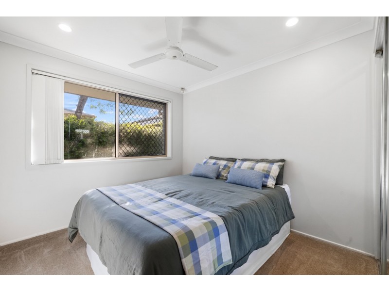 10 Aqua Crescent, Redland Bay QLD 4165