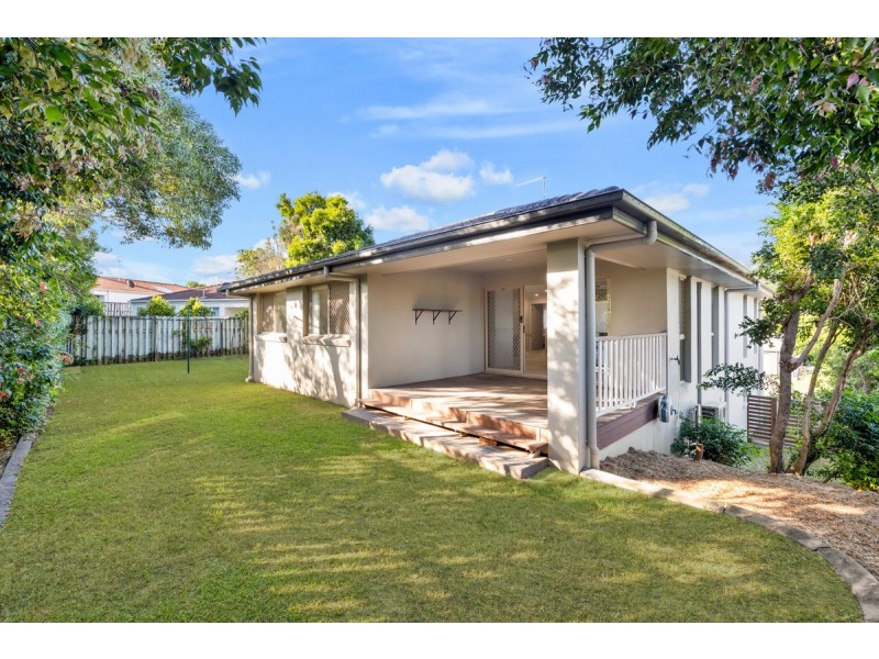10 Aqua Crescent, Redland Bay QLD 4165