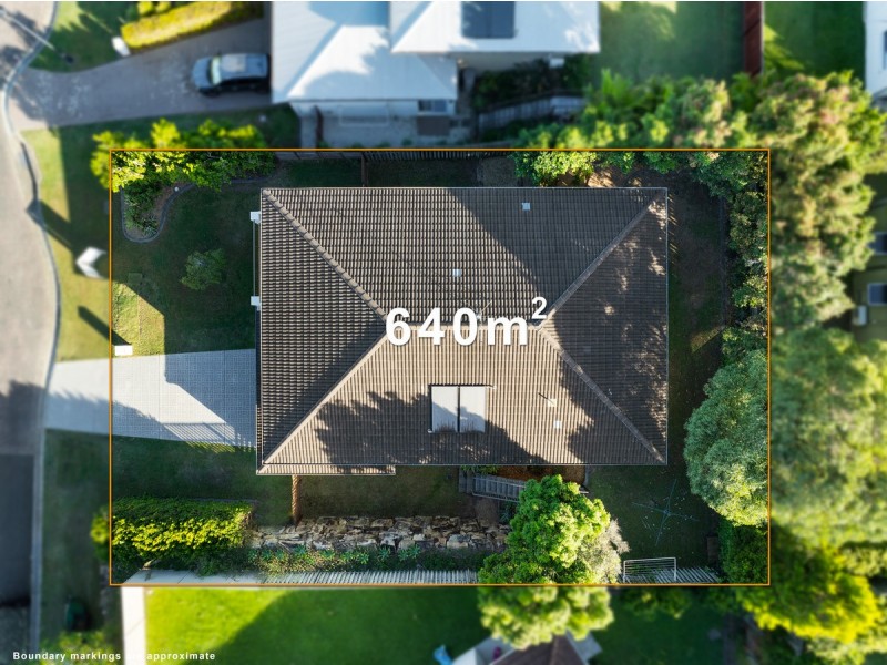 10 Aqua Crescent, Redland Bay QLD 4165