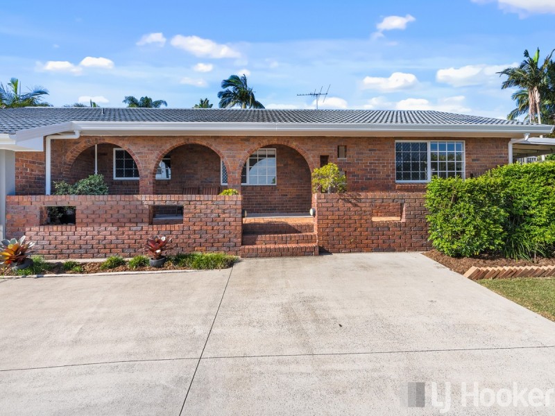 1 Lake View Drive, Thornlands QLD 4164